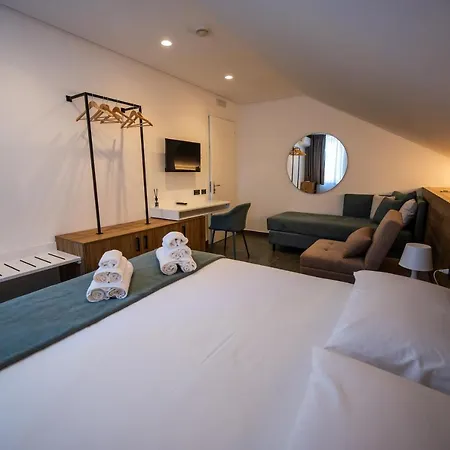 New River Hotel Borgetto